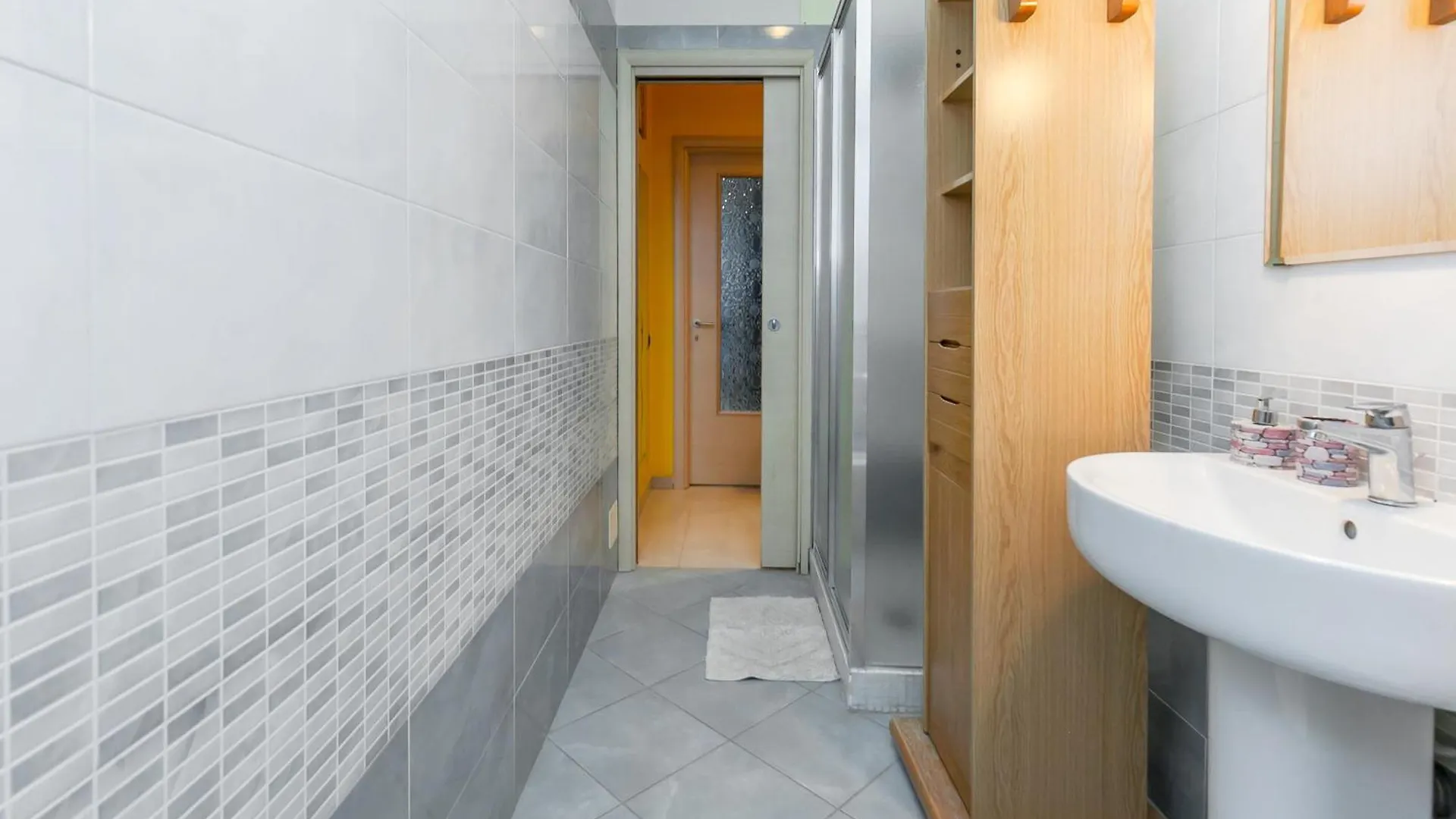 Apartment Appartamento Milano Ca' Granda Italy